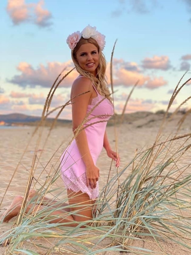 Бояна Шарлопова плаж